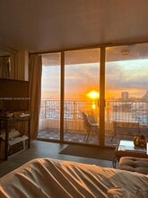 Building Photo - 555 NE 15th St