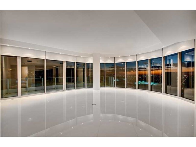 Foto del edificio - 200 Biscayne Blvd