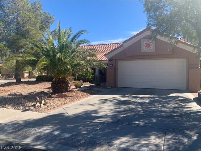 Foto del edificio - 2924 Crown Ridge Dr