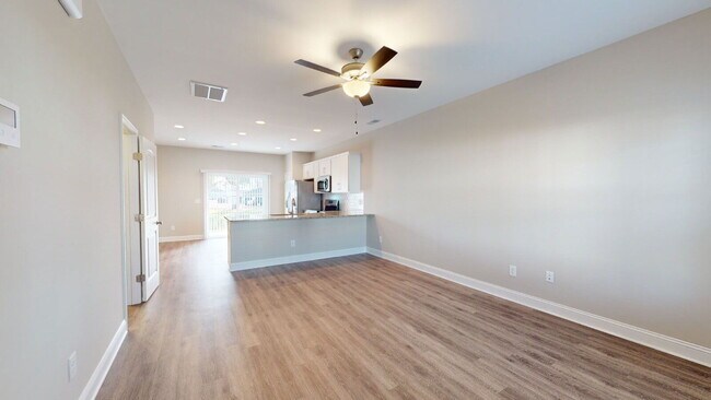 Foto del edificio - 2611 Virginia Mae Ln