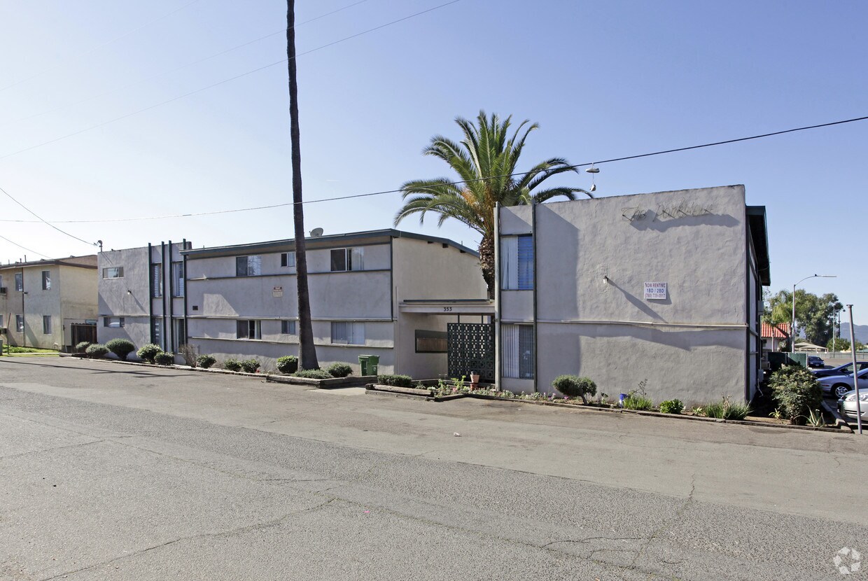 Primary Photo - The Parkview
