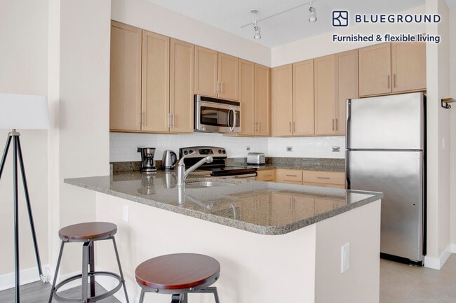 Building Photo - 443 New York Ave NW