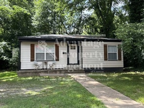 Building Photo - 1013 Faulkner St