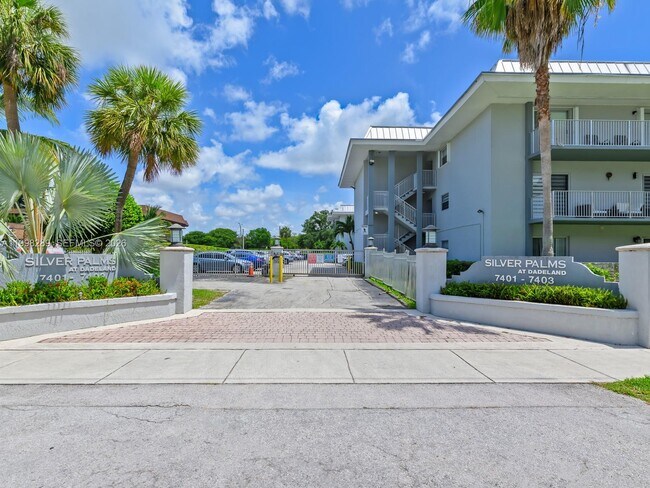 Foto del edificio - 7403 SW 82nd St