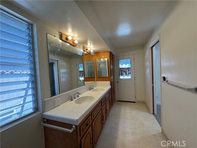 Foto del edificio - 12702 Woodland Ln