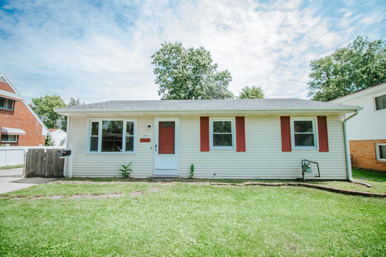 Primary Photo - 5512 Harschel Dr