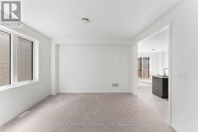 Building Photo - 2072 Chris Mason St