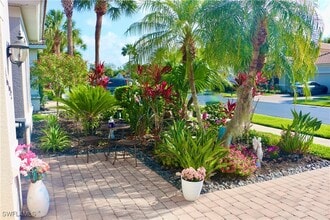 Building Photo - 16192 Parque Ln