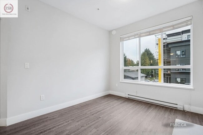 Building Photo - 2180 Kelly Av