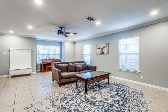 Building Photo - 1208 Comfort St