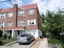 Primary Photo - 59-46 156th St