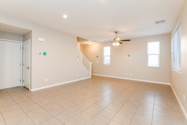Building Photo - 10644 Gale Wind Ct