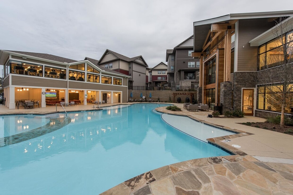 Stadium Village Apartments Marietta