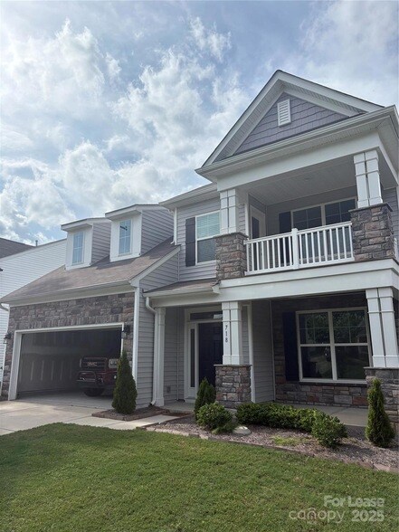 Foto principal - 718 Elam St
