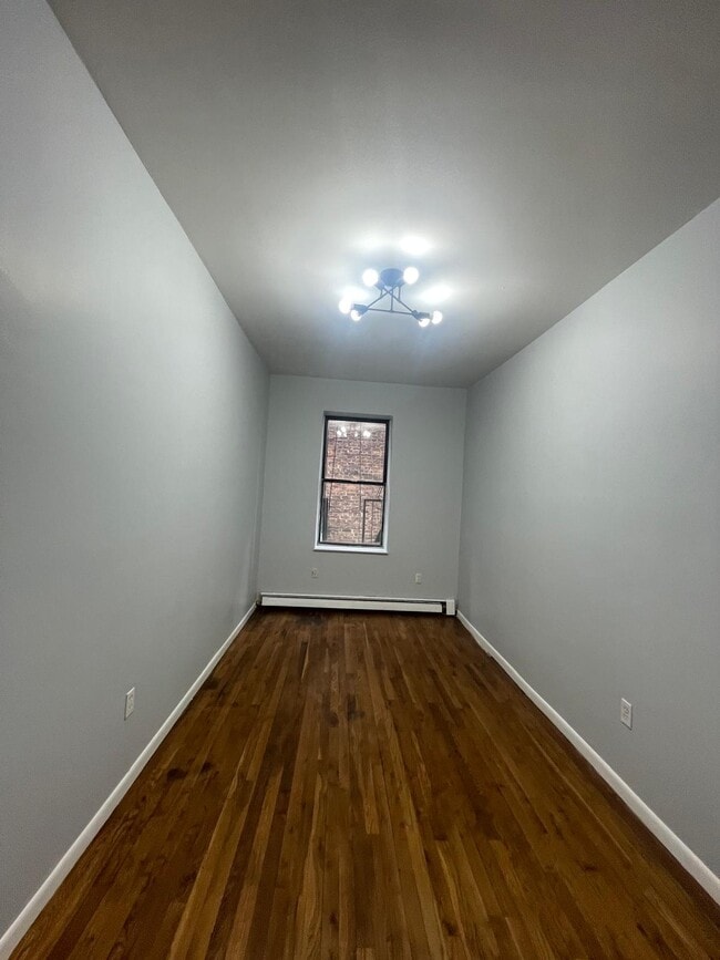 Foto del edificio - 121 Wade St