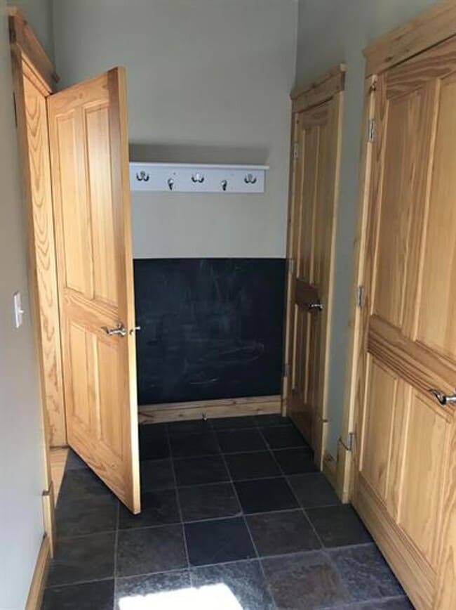 Foto del edificio - 4484 Alexander St