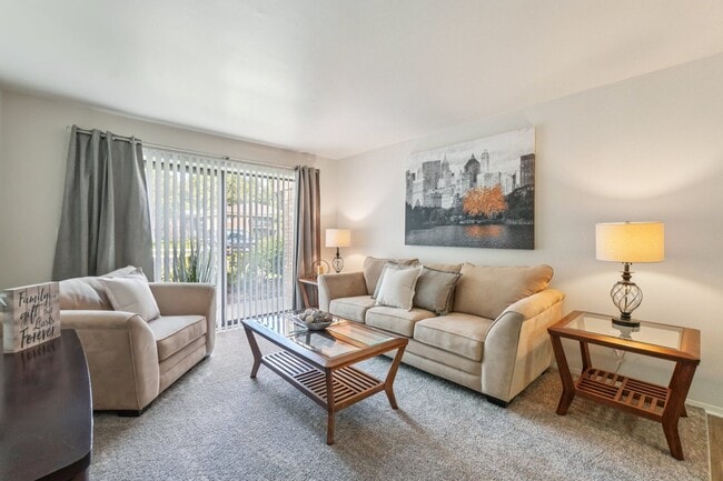 Building Photo - Eastwood Village Apartments
