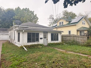 Building Photo - 1234 Park Ave Building Photo - 1234 Park Ave