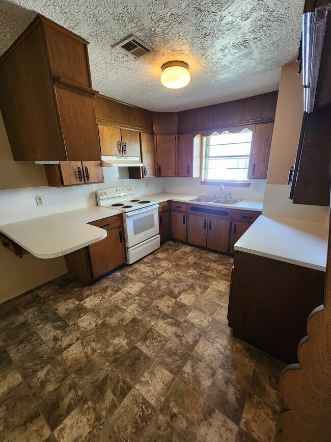 Foto del edificio - 415 W 14th St
