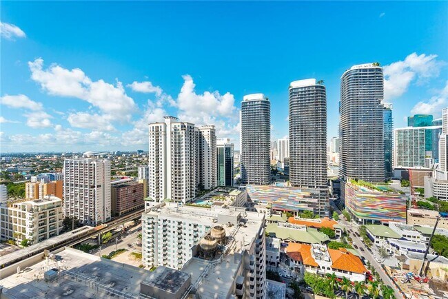 Foto del edificio - 1100 S Miami Ave