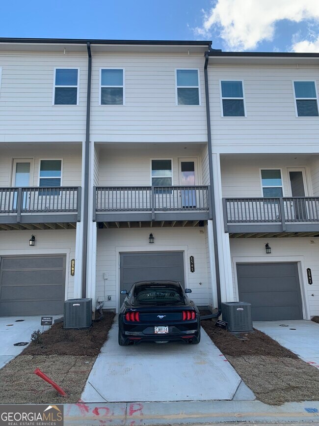 Building Photo - 1505 Layton Ln NW