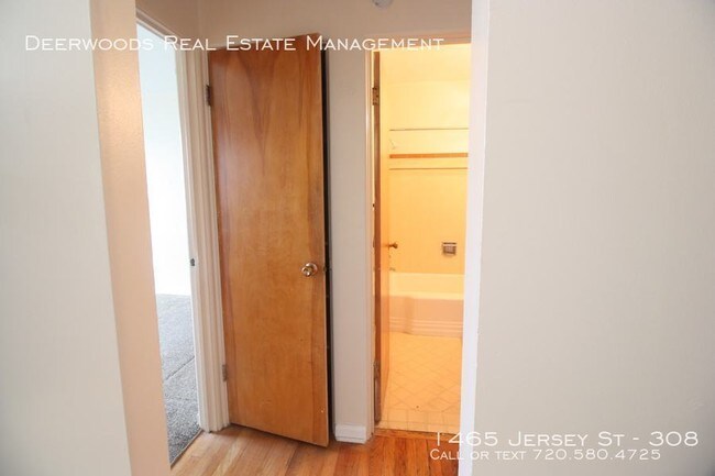 Building Photo - 1465 Jersey St