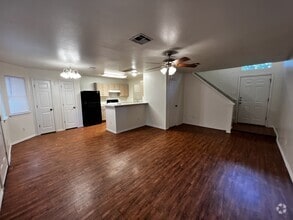 Building Photo - 125-127 Cedargrove