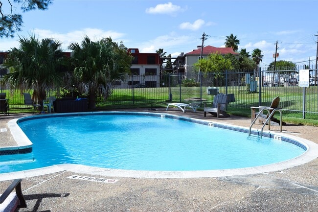 Foto del edificio - 4011 NASA Road 1