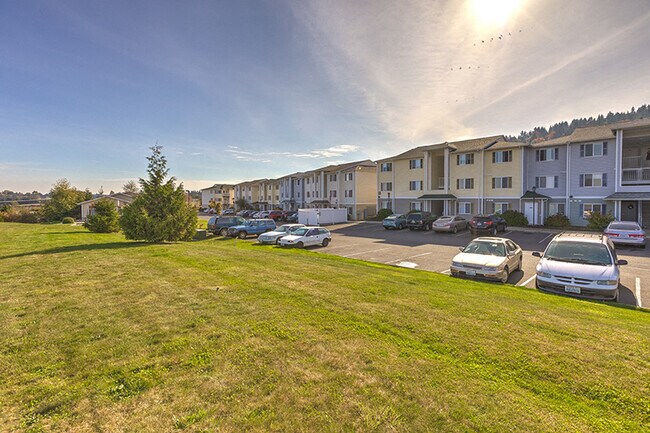 Comunidad con encanto - Elk Creek Apartments