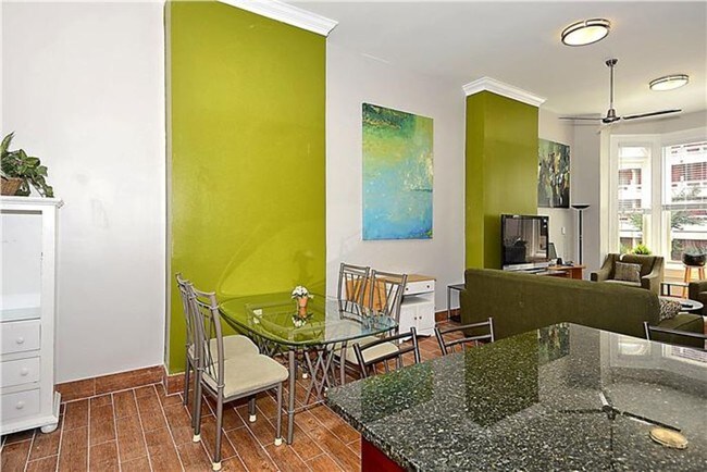 Foto del edificio - 817 6th St NW