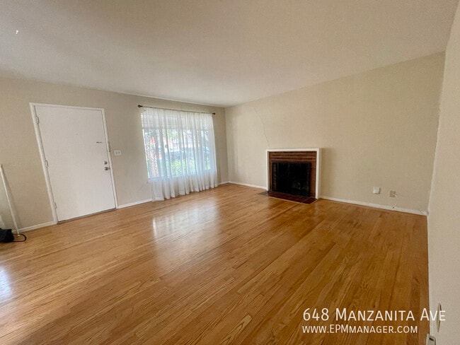 Building Photo - 648 Manzanita Ave