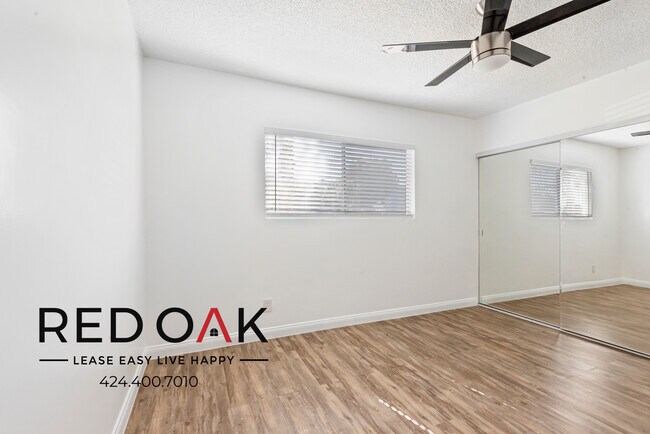 Building Photo - 630 N Cerritos Ave