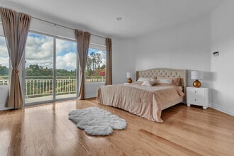 Building Photo - 1991 Stradella Rd