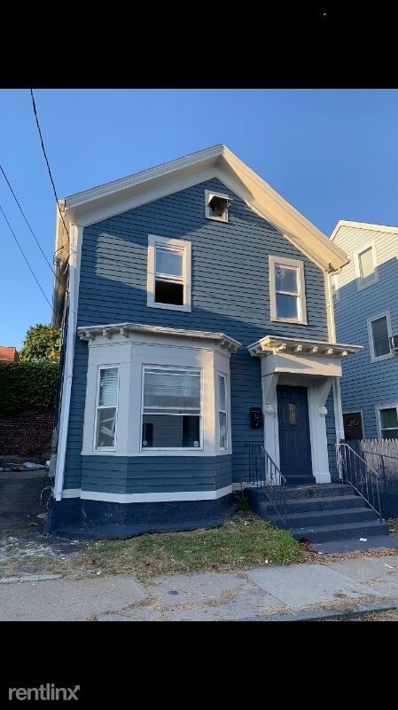 Foto principal - 3 br, 1 bath House - 9 grant street