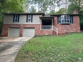 Building Photo - 303 Ouita Cir