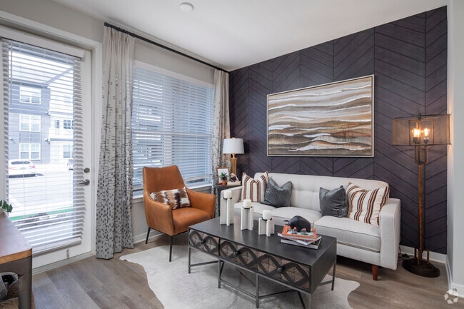 1BR, 1BA - 642SF - Laurel at Dry Creek