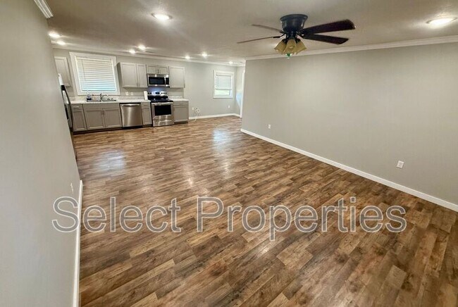 Building Photo - 3708 Fielder Dr