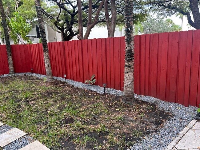 Foto del edificio - 14379 SW 120th Ct