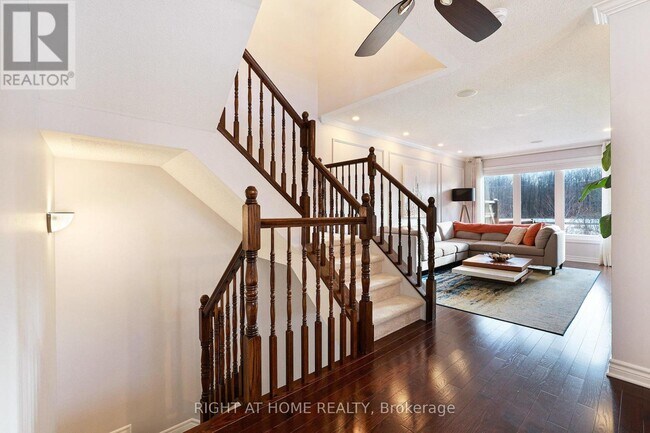 Photo du bâtiment - 366 Forestbrook St