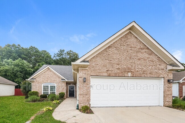Building Photo - 317 Old Cahaba Trail
