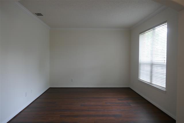 Building Photo - 8221 Fountain Springs Dr