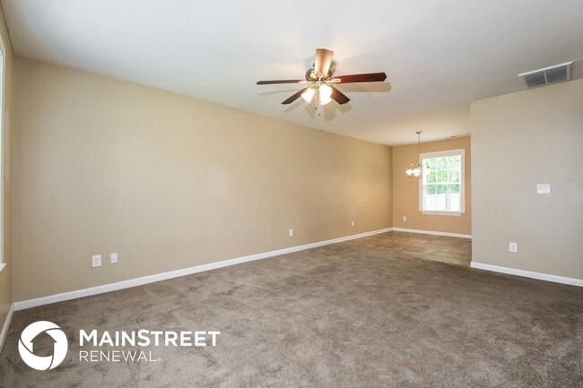 Building Photo - 8233 Wynewood Ct