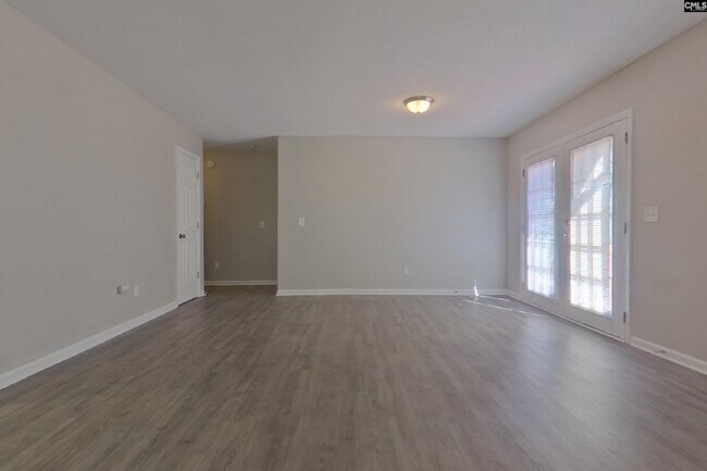 Building Photo - 108 Woodlands Village Dr