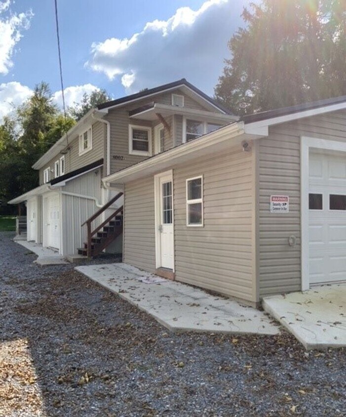 8002 Lincoln Way E Apartment for Rent in Fayetteville, PA