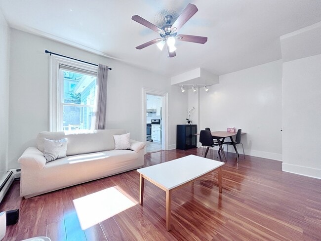 Foto del edificio - 173 Pleasant St