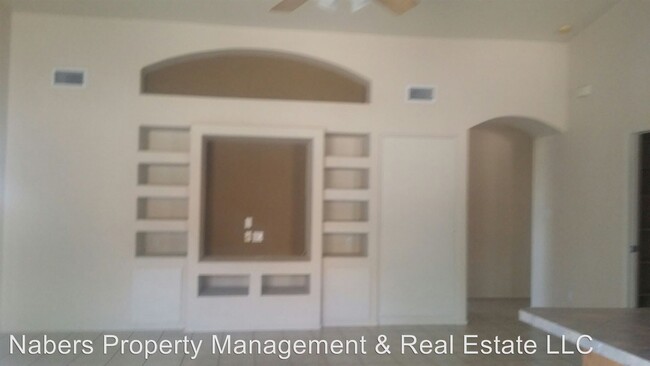 Building Photo - 3 br, 2 bath Apartment - 16429 Monaco B