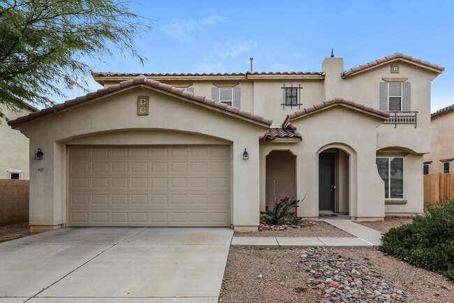 Building Photo - 617 Vuelta Buril