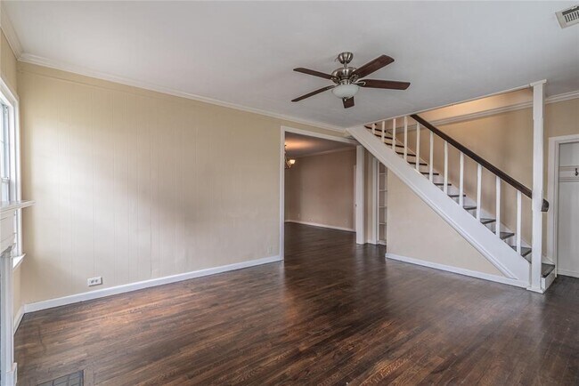 Foto del edificio - 2233 N MacGregor Way