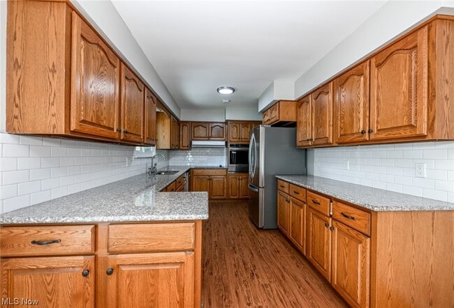 Building Photo - 1183 Romayne Dr