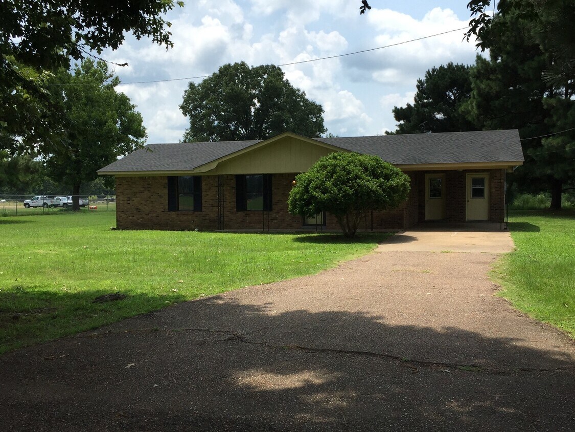 Primary Photo - House for rent - 980 Shands Bottom Rd